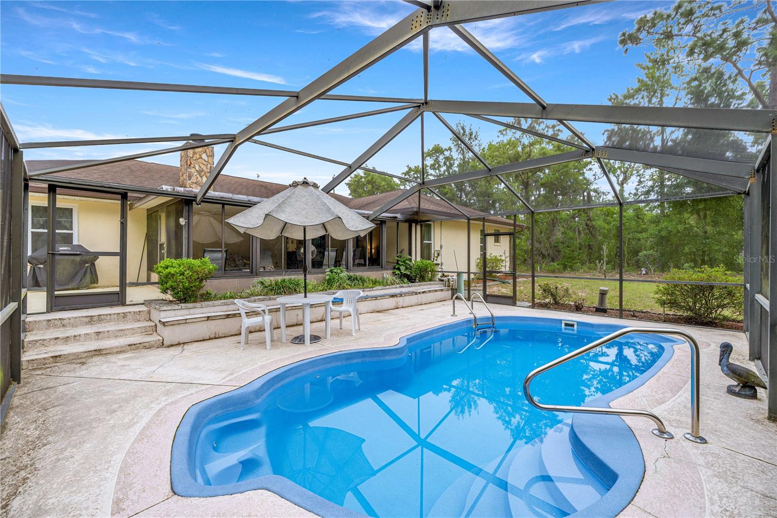 KINGSLAND COUNTRY ESTATE - Residential