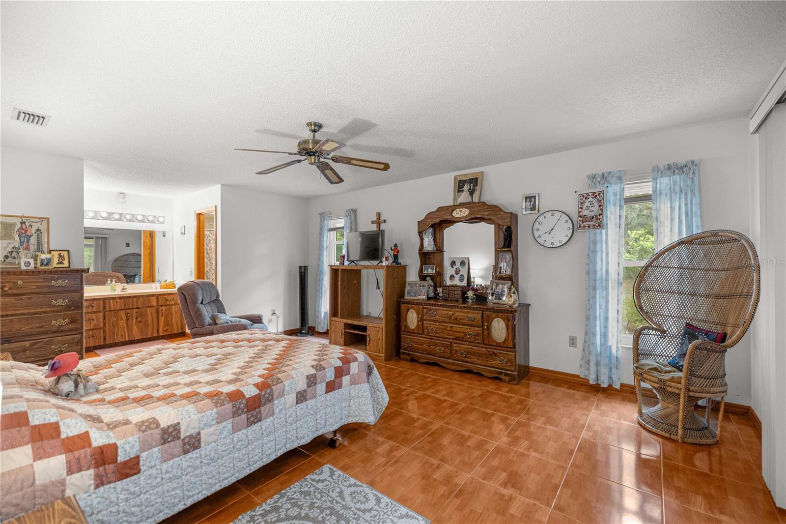 KINGSLAND COUNTRY ESTATE - Residential