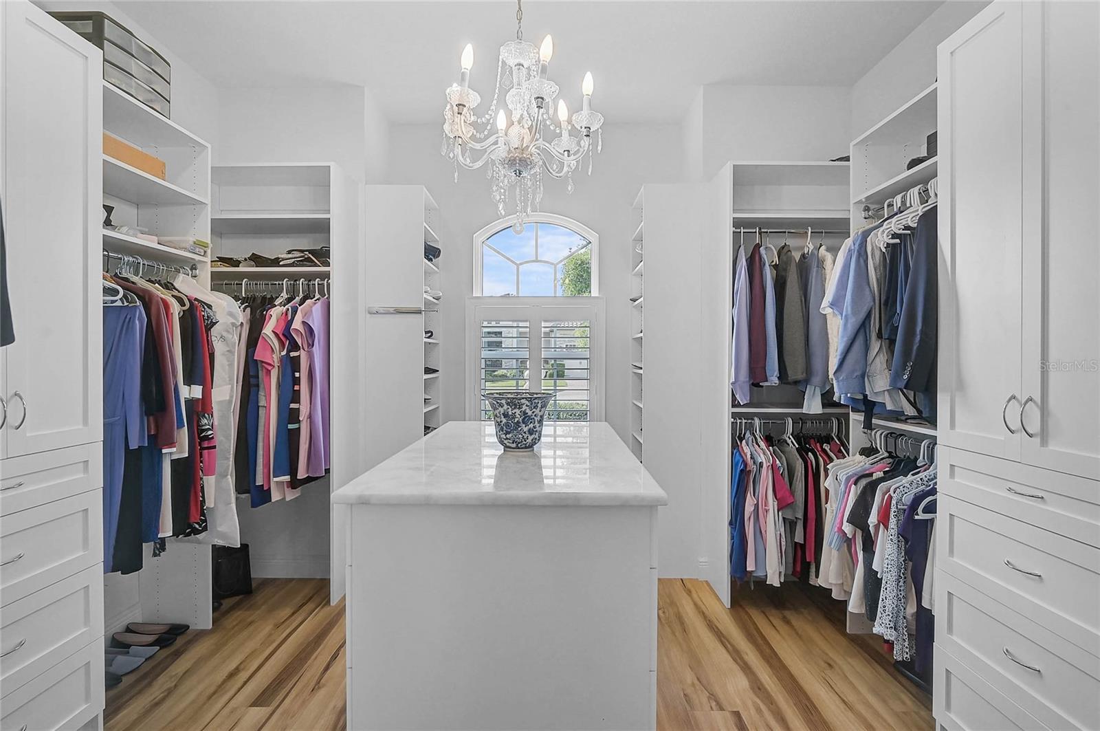 GRAN PARADISO PH 1 - Residential