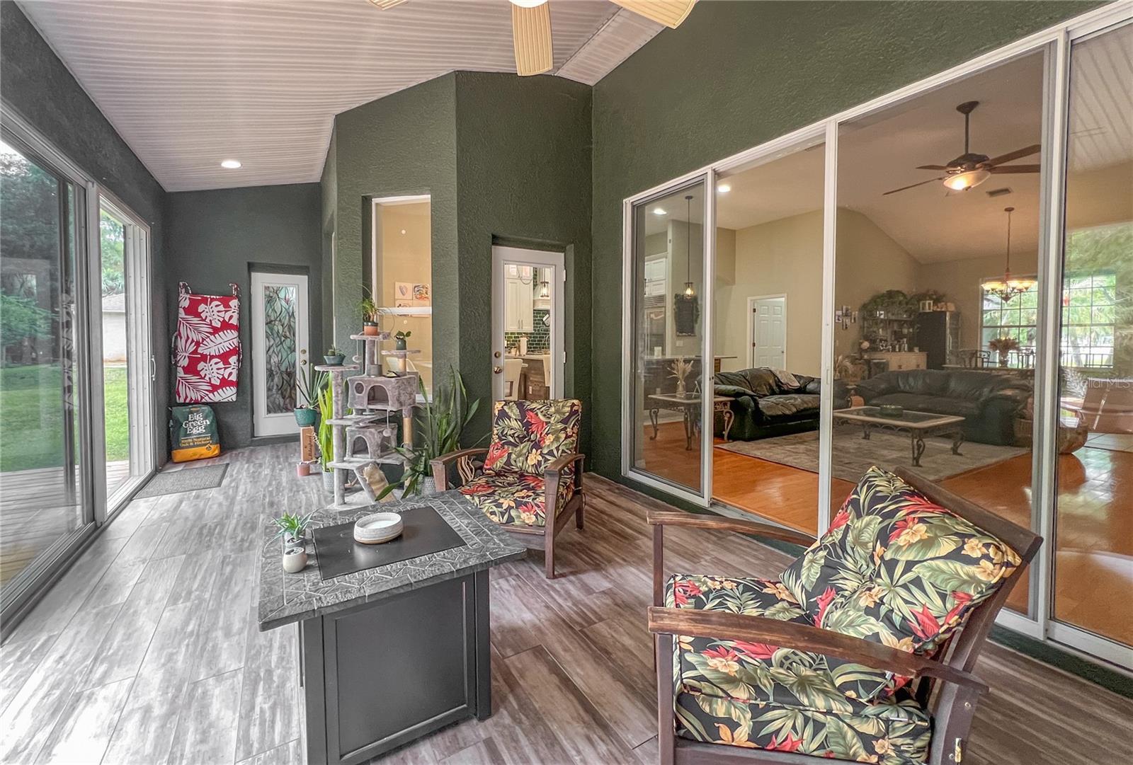 HOMESTEADS SADDLEWOOD - Residential