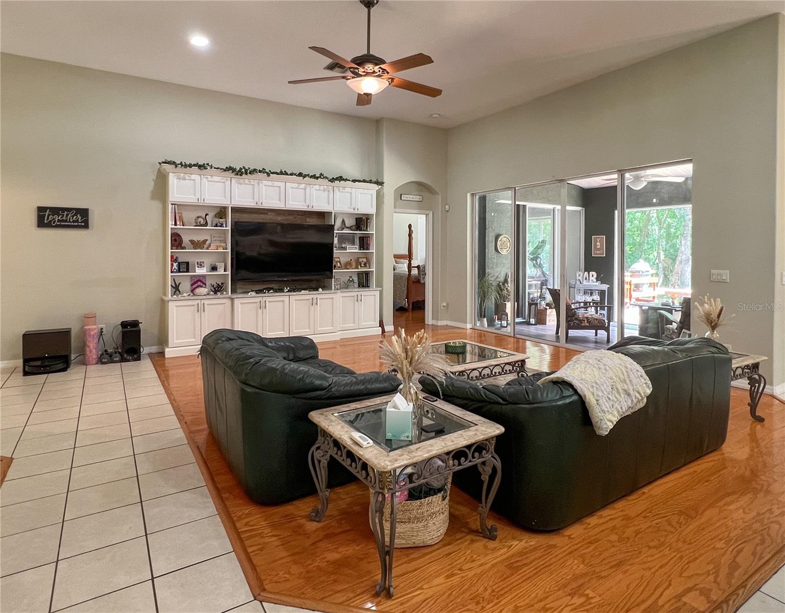 HOMESTEADS SADDLEWOOD - Residential