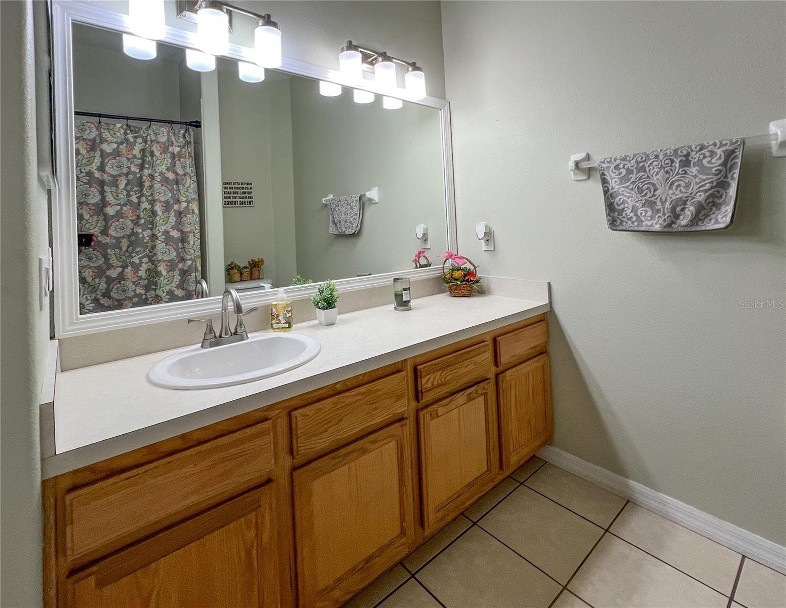 HOMESTEADS SADDLEWOOD - Residential