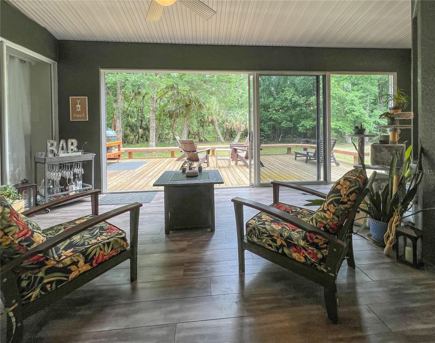 HOMESTEADS SADDLEWOOD - Residential