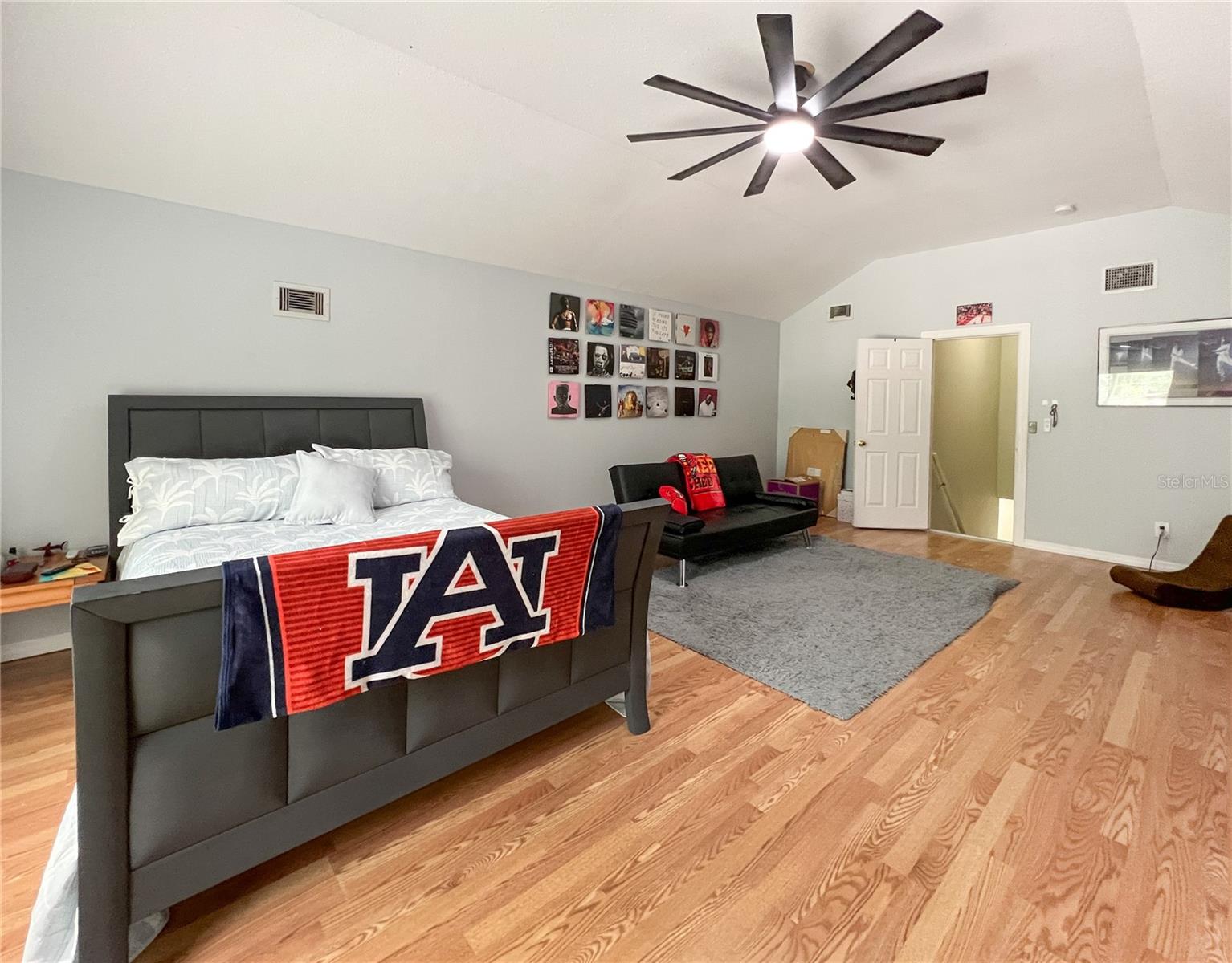 HOMESTEADS SADDLEWOOD - Residential