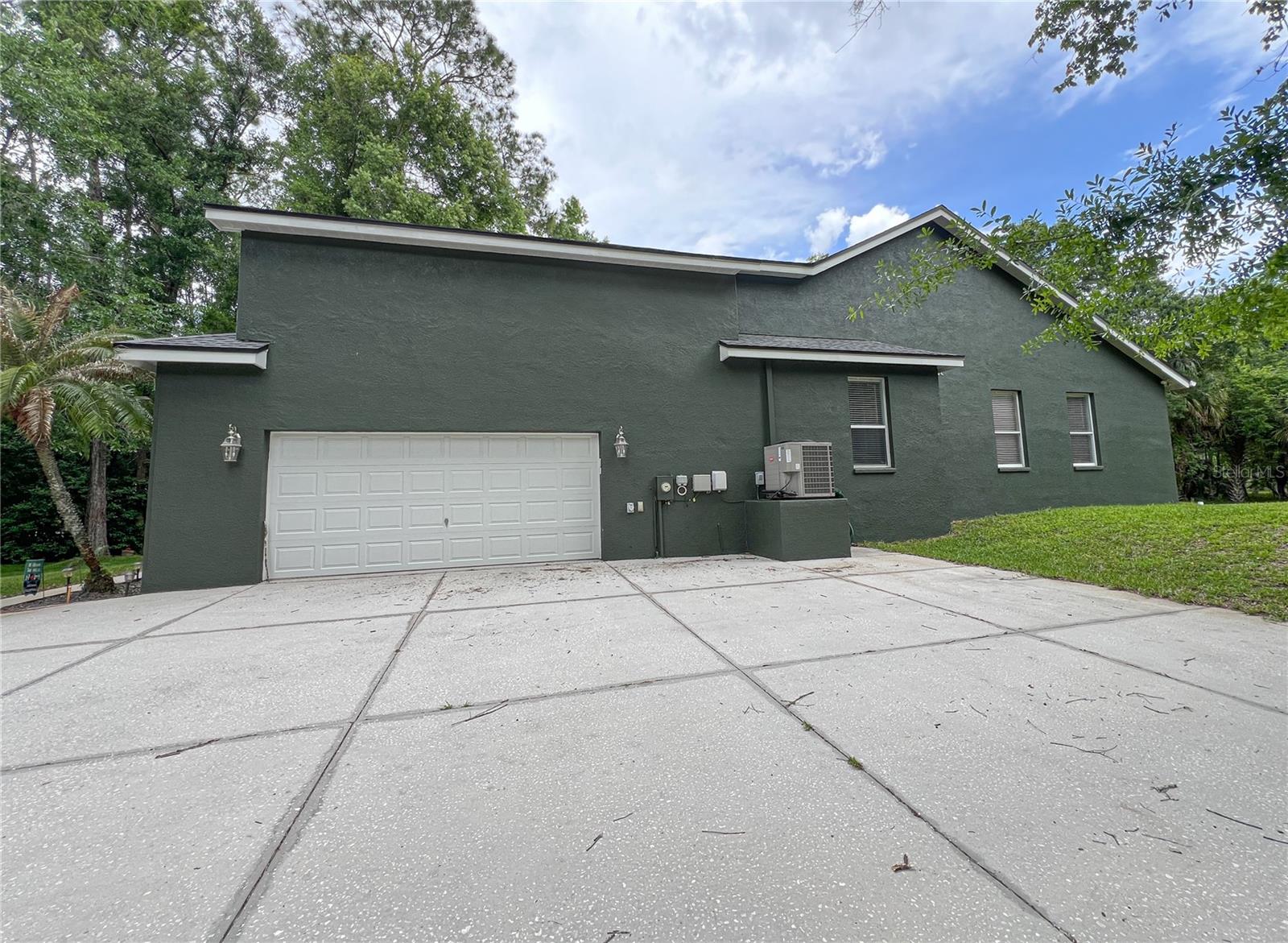 HOMESTEADS SADDLEWOOD - Residential