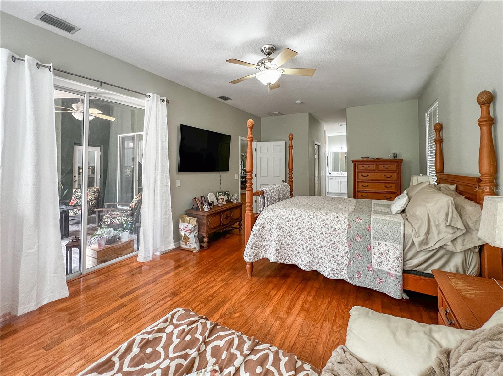 HOMESTEADS SADDLEWOOD - Residential