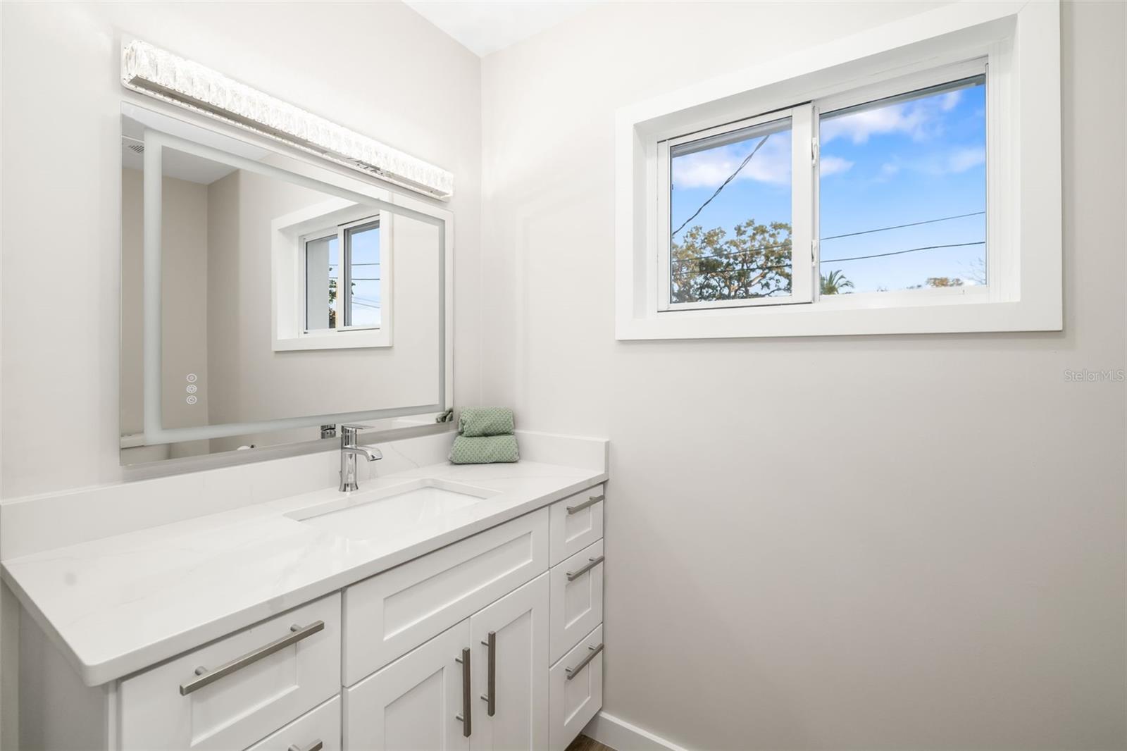 RIVER FOREST - Residential