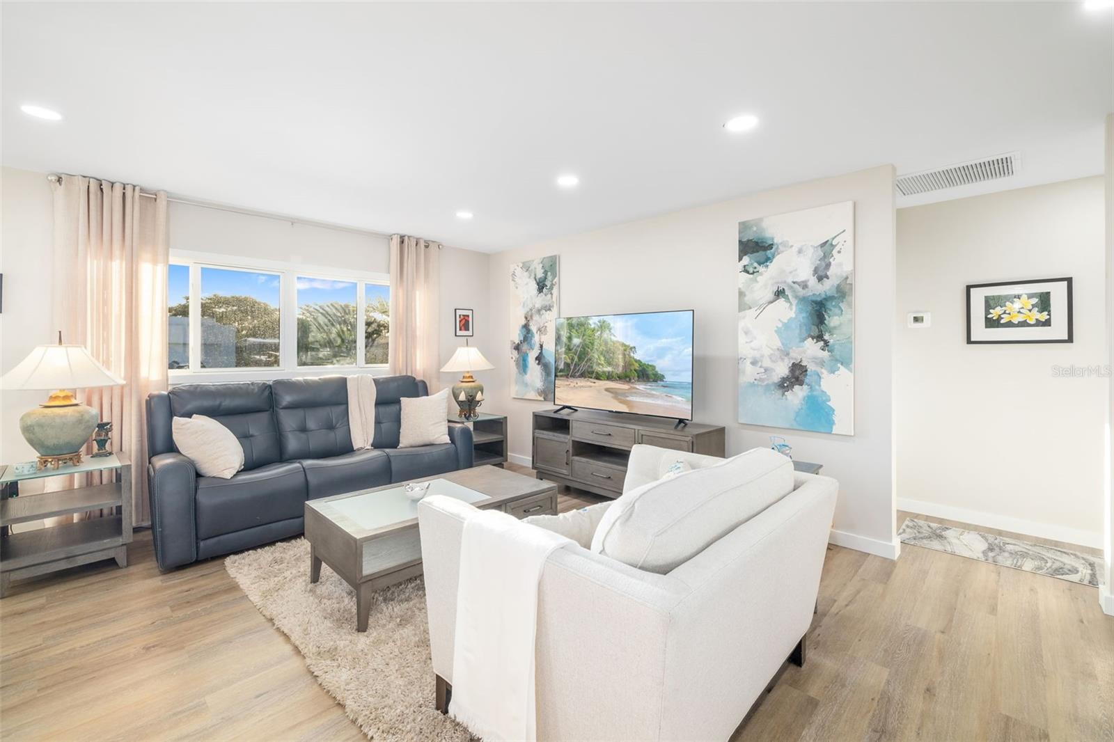 5247 CARMILFRA DRIVE