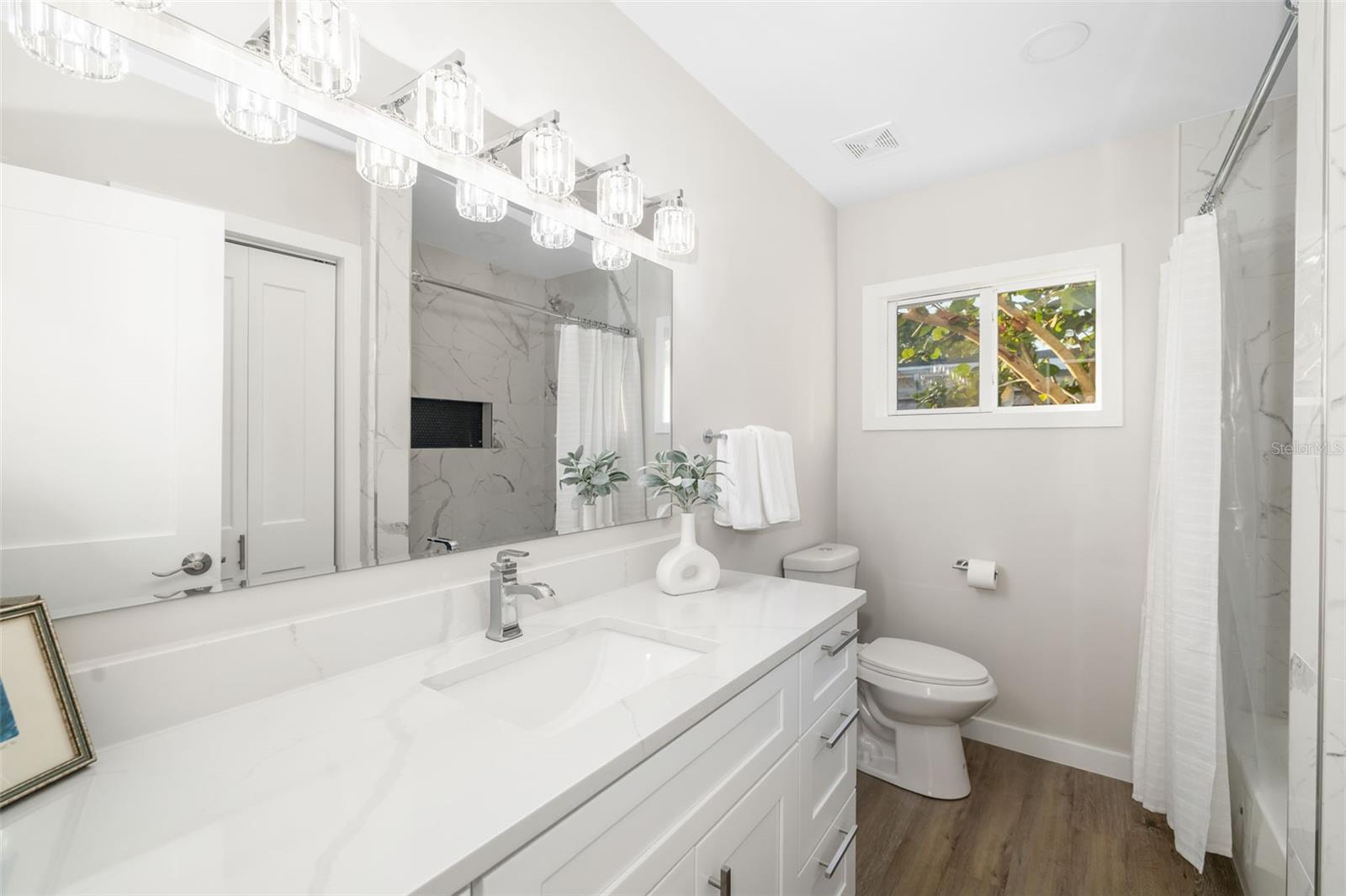 RIVER FOREST - Residential