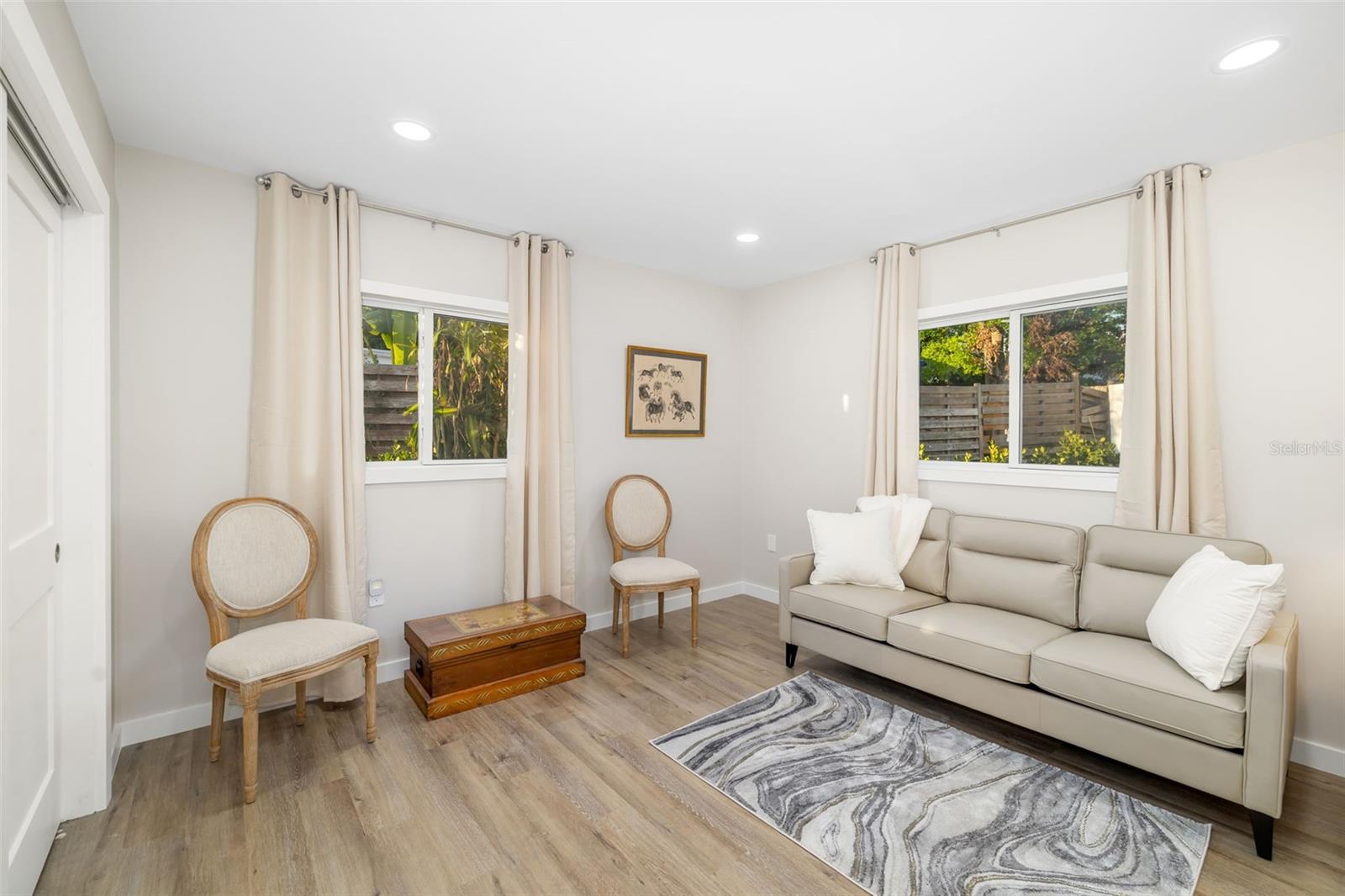 RIVER FOREST - Residential