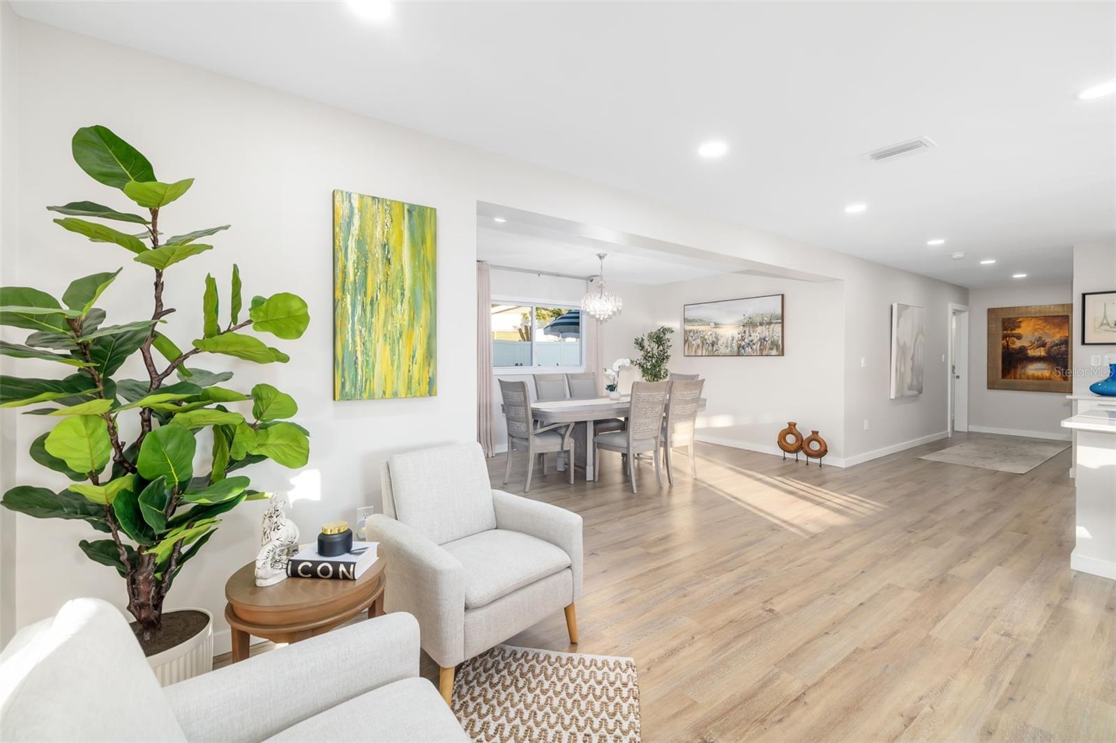 RIVER FOREST - Residential