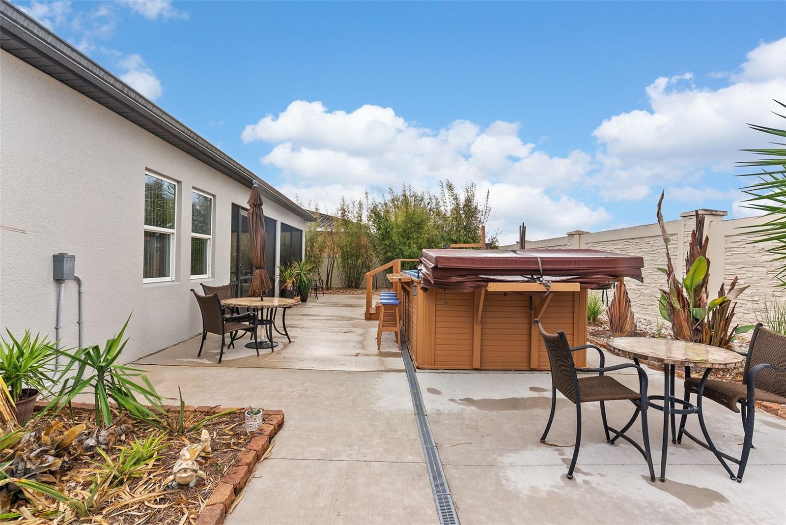 VENEZIA SOUTH - Residential