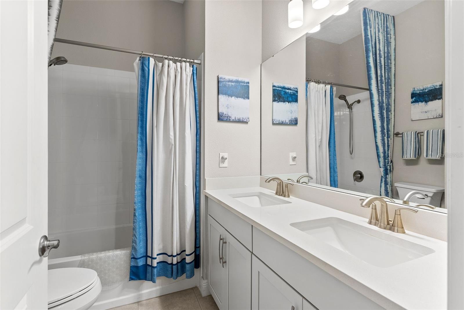 VENEZIA SOUTH - Residential