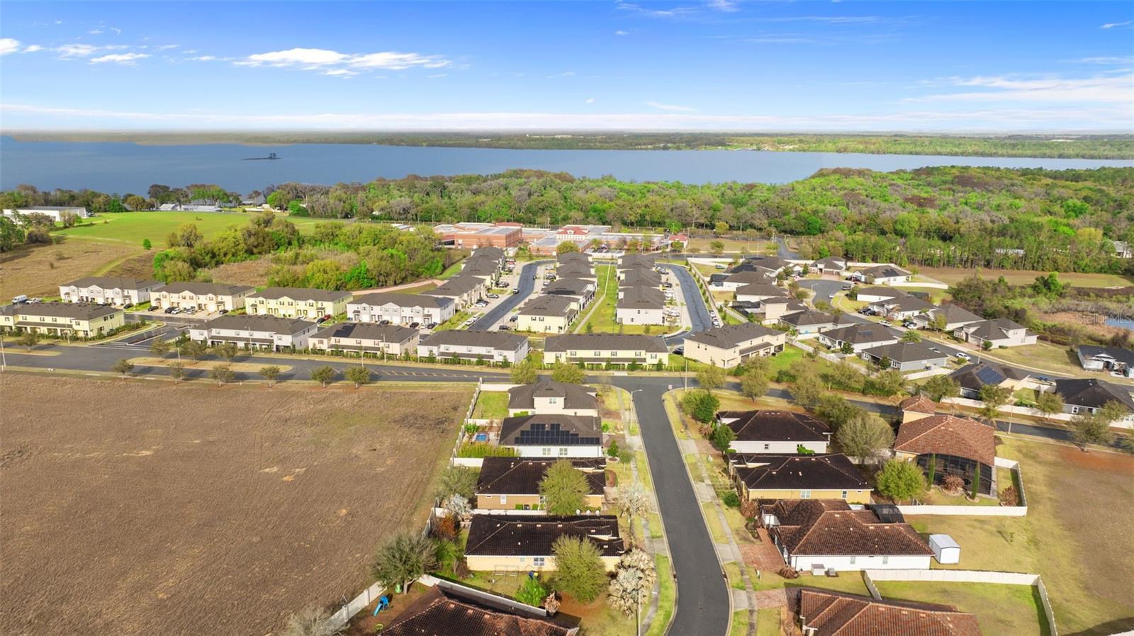 VENEZIA SOUTH - Residential