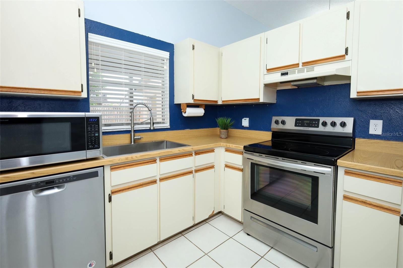 ALAFAYA WOODS PH 01 UNIT B - Residential