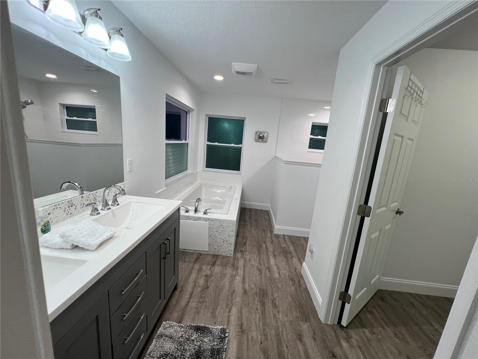 GOLF CLUB ESTATES - Residential