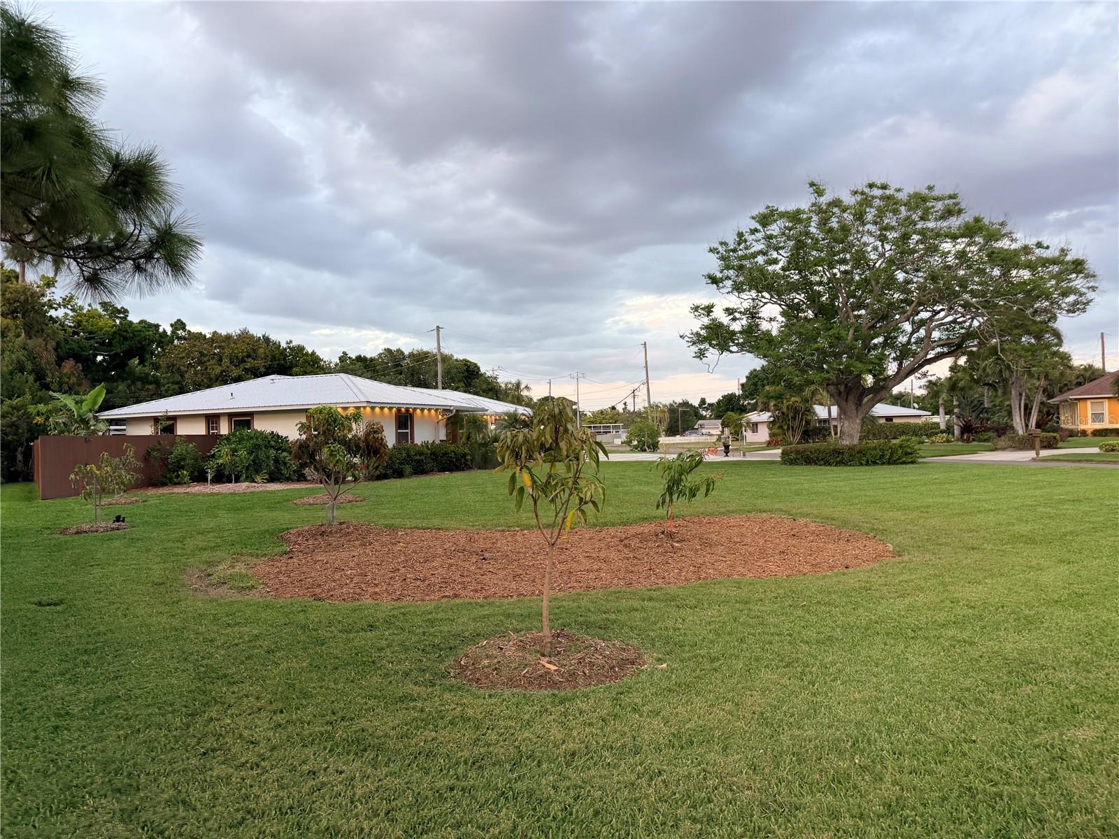 GOLF CLUB ESTATES - Residential