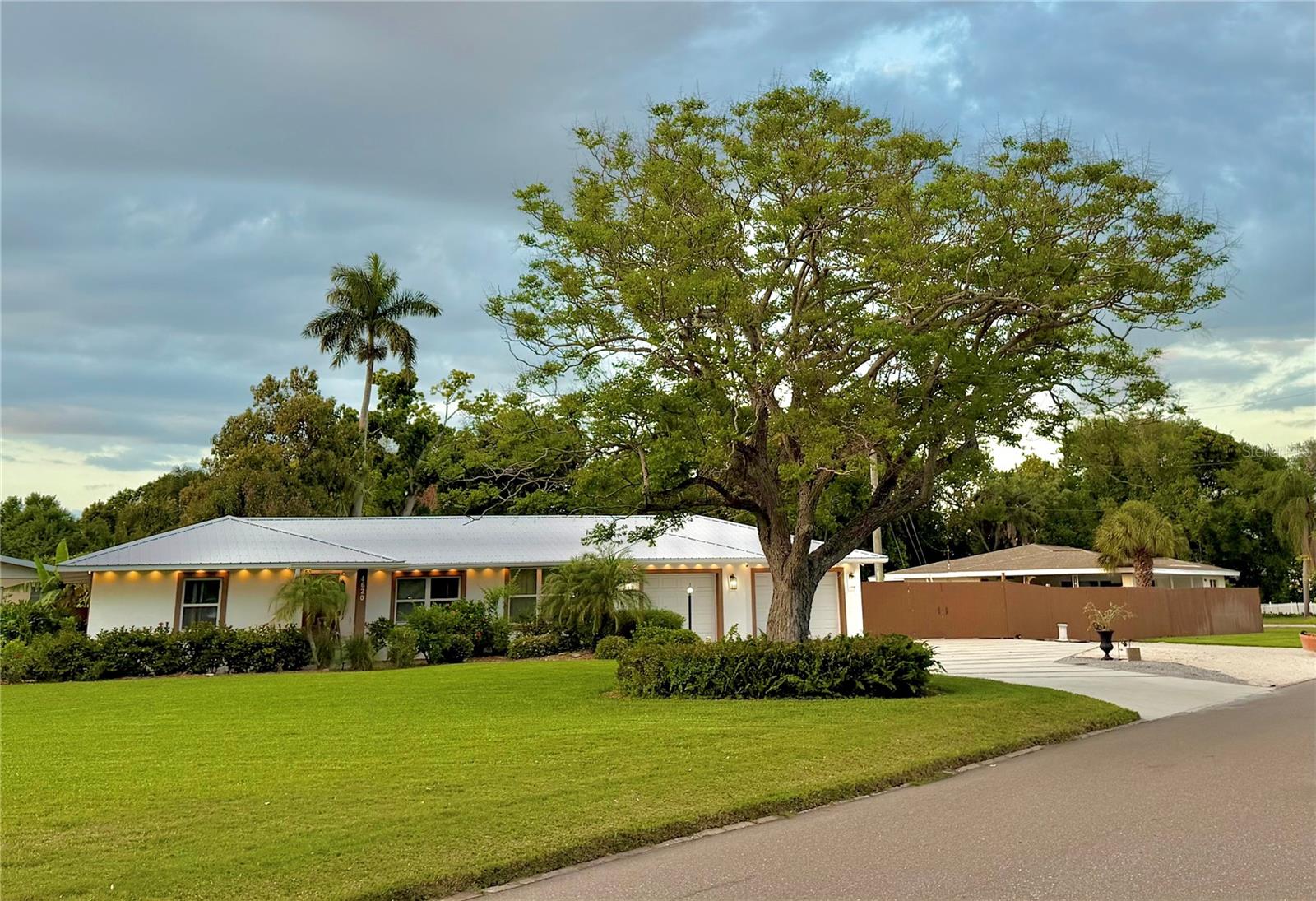 GOLF CLUB ESTATES - Residential