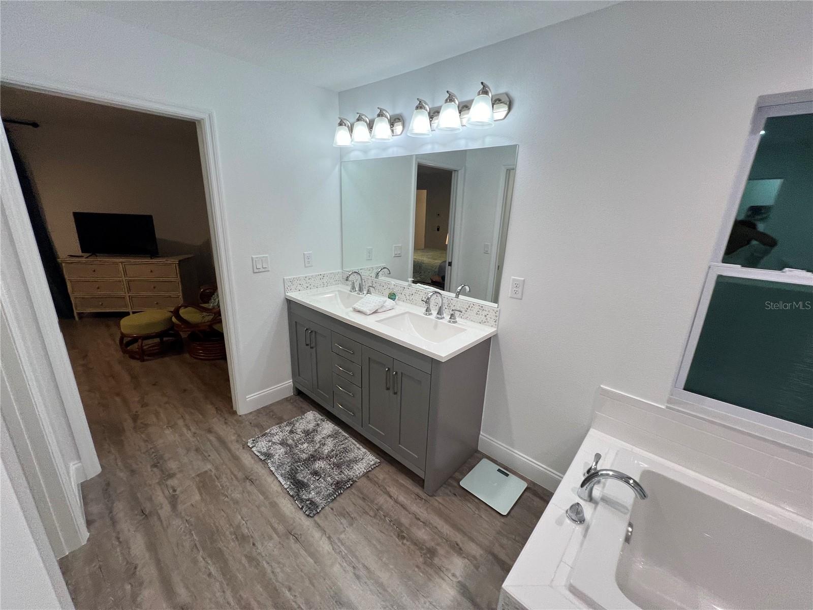 GOLF CLUB ESTATES - Residential