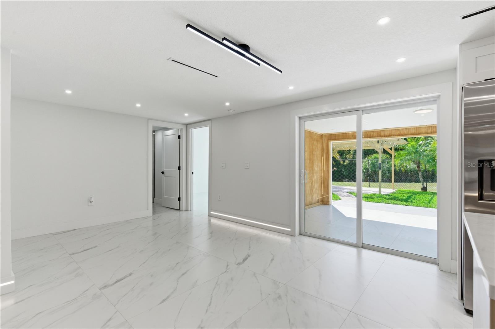 HOLIDAY LAKE ESTATES - Residential