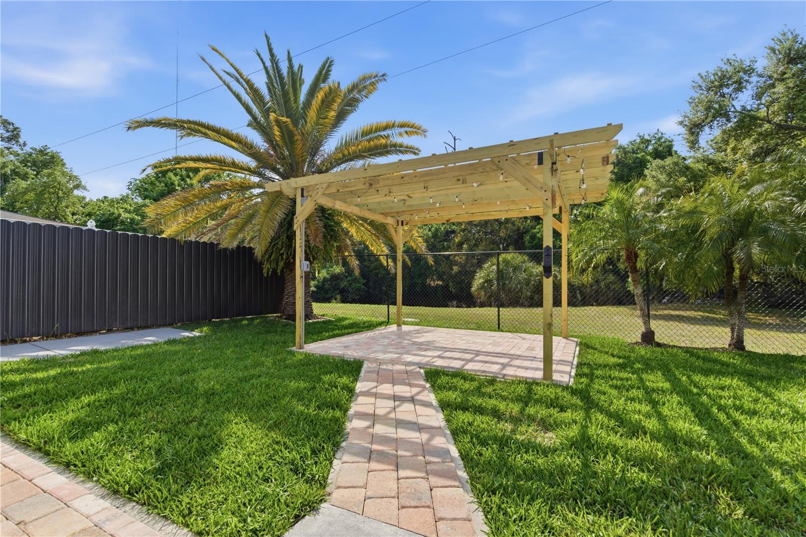 HOLIDAY LAKE ESTATES - Residential