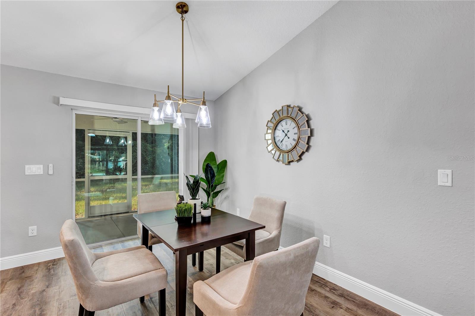 SILVER SPGS SHORES 07 - Residential