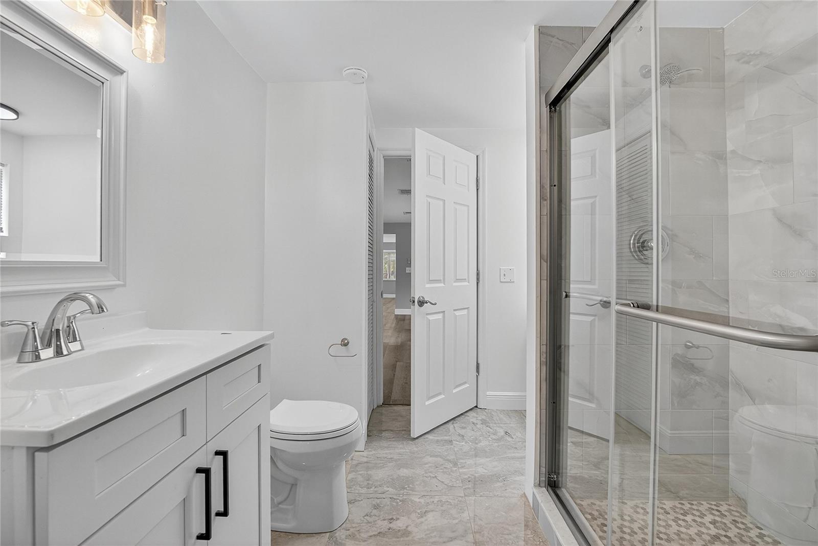 ROSELAND PARK - Residential