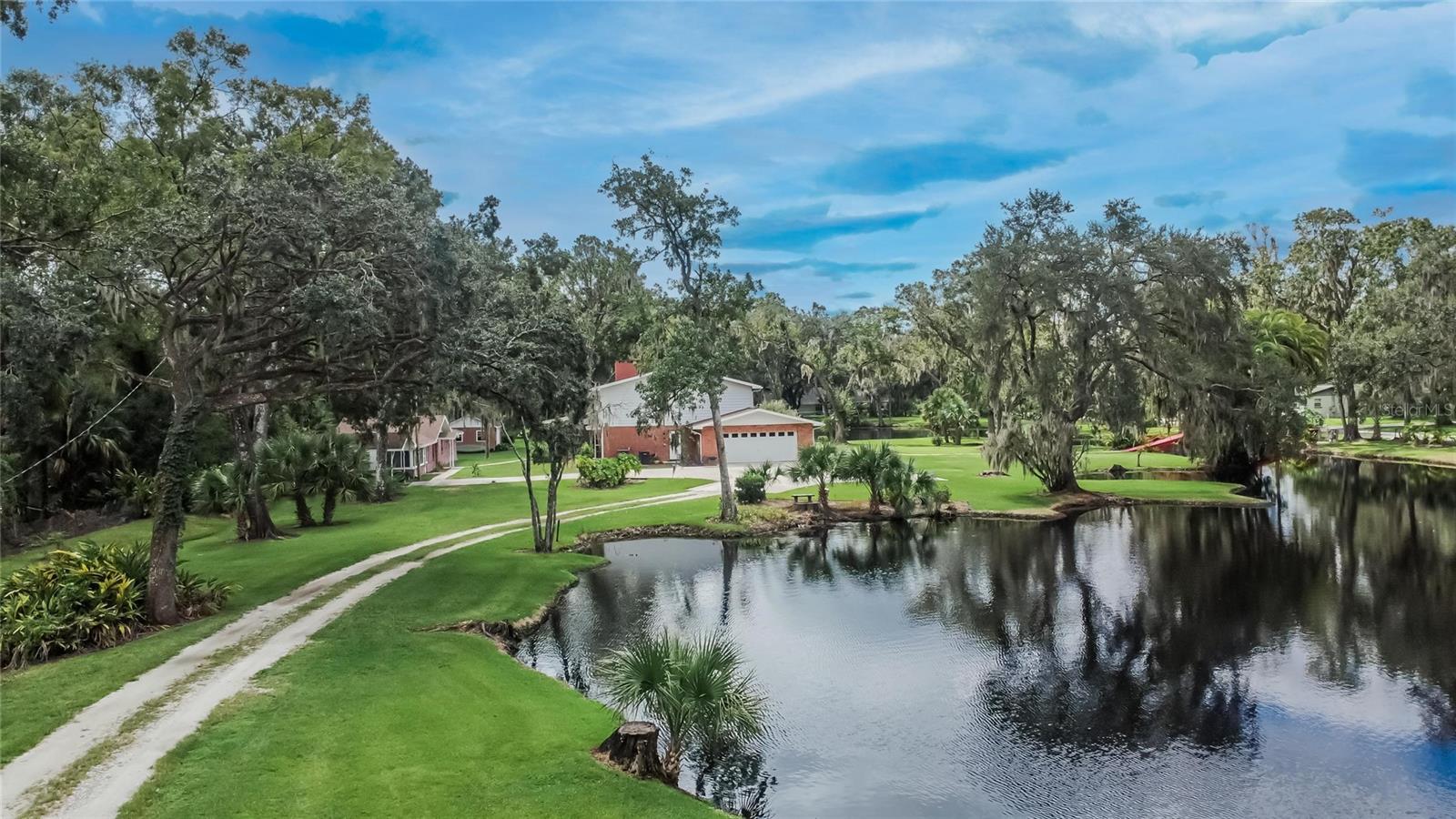 ROSELAND PARK - Residential