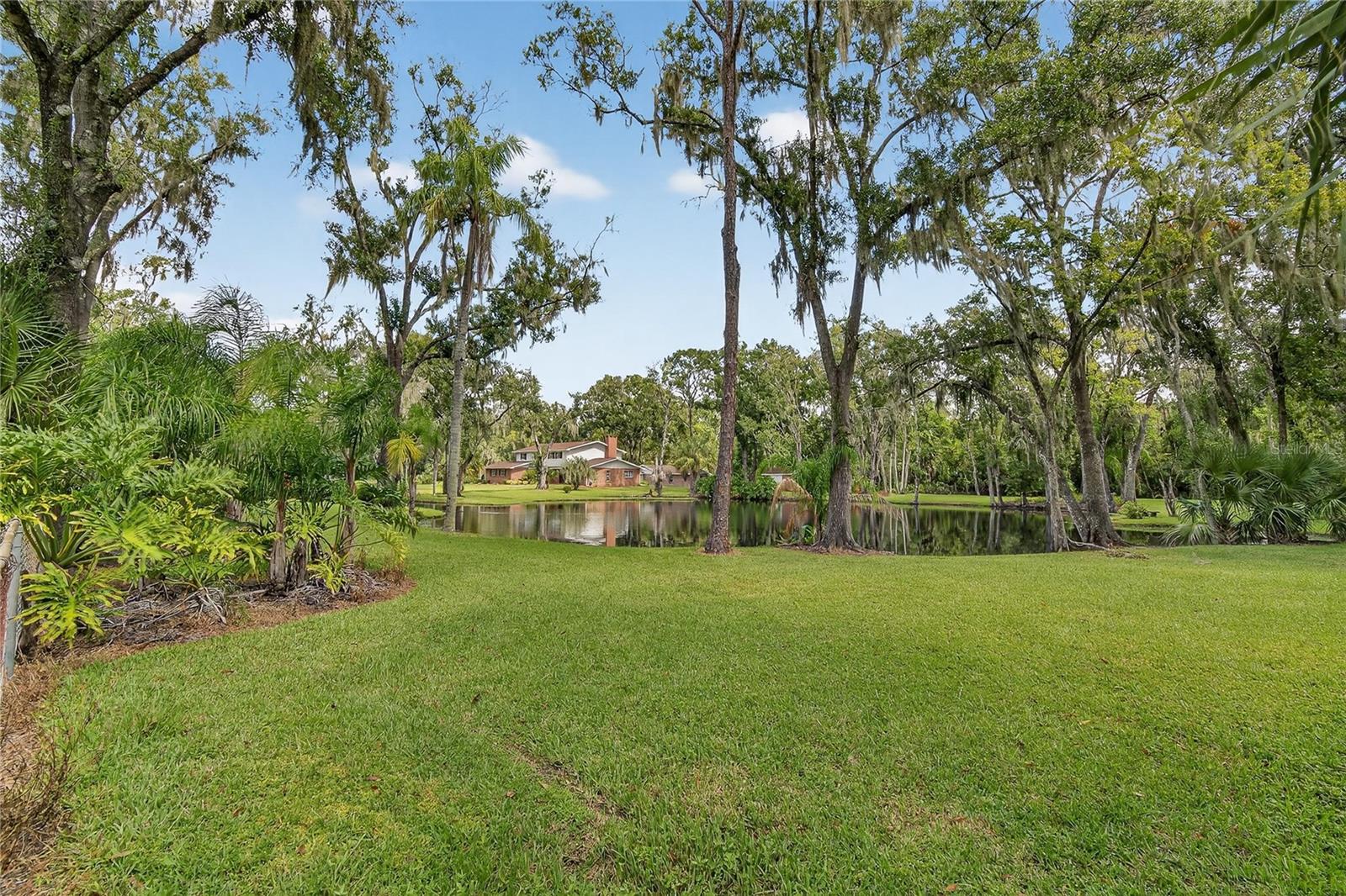 ROSELAND PARK - Residential
