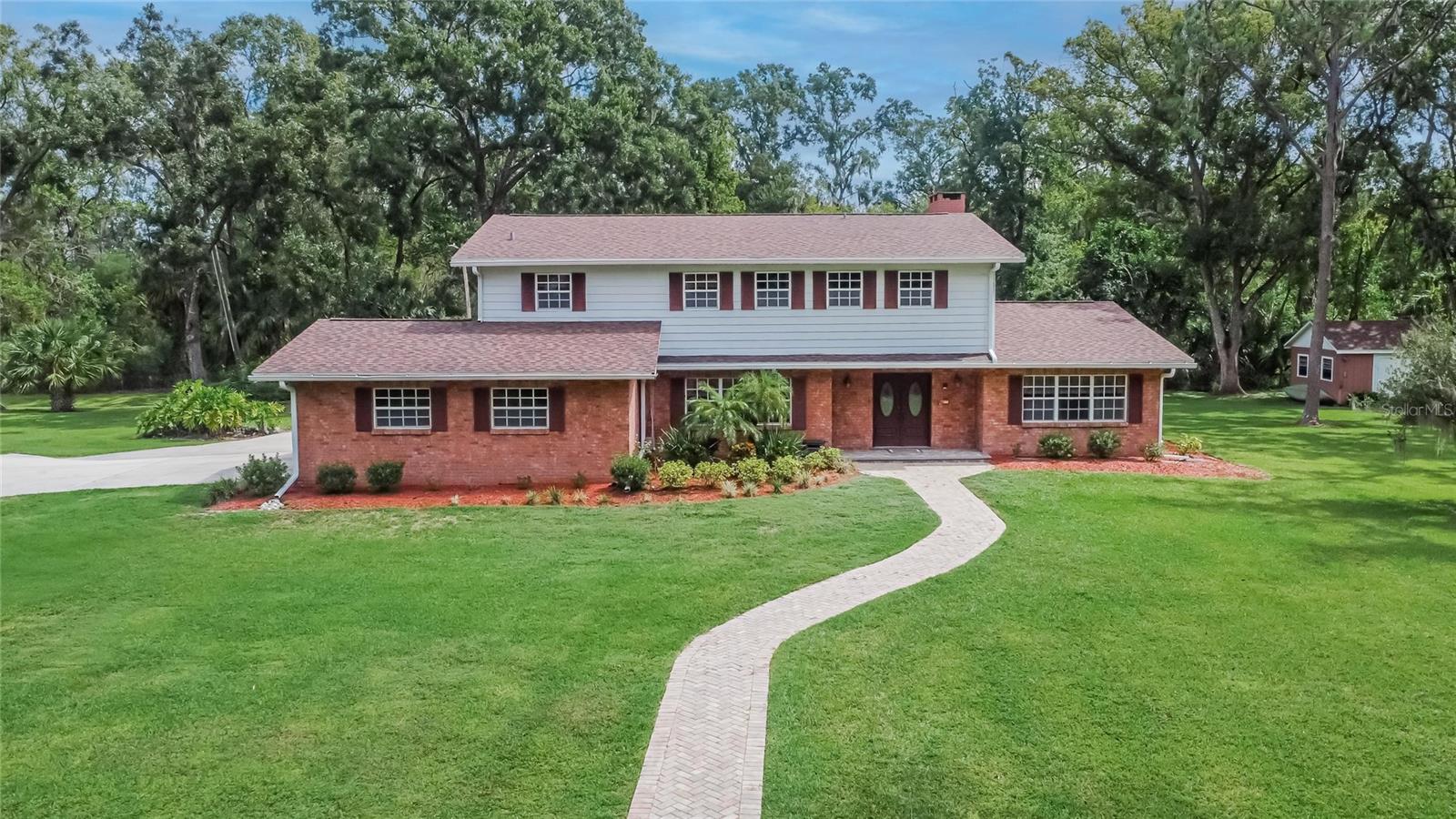 ROSELAND PARK - Residential