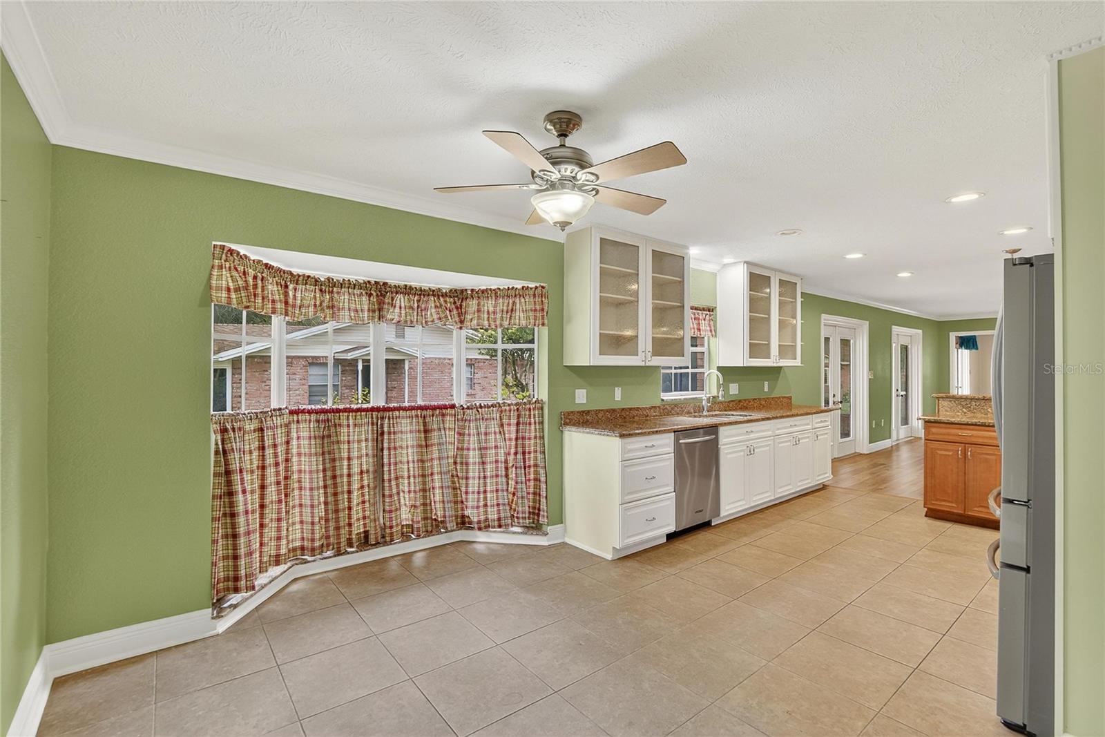ROSELAND PARK - Residential