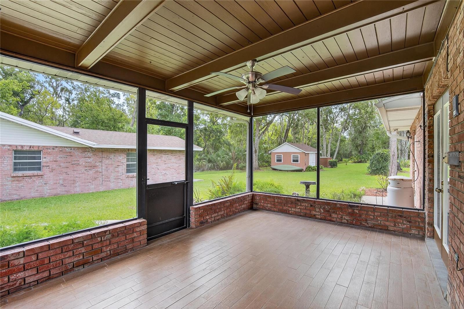 ROSELAND PARK - Residential