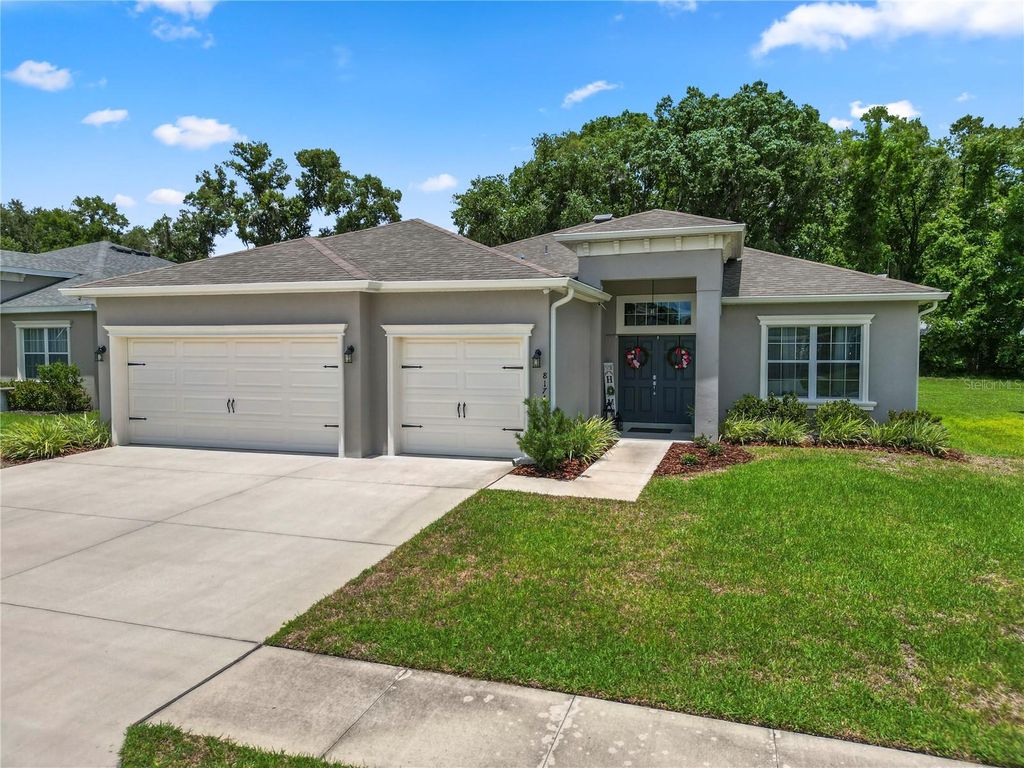 Photo of 8174 Wilder Loop, Lakeland, FL 33809 (MLS # L4955080)