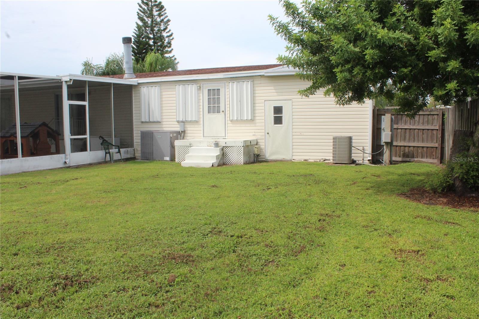 BRUSSELS BOY PHASES I AND II - Residential