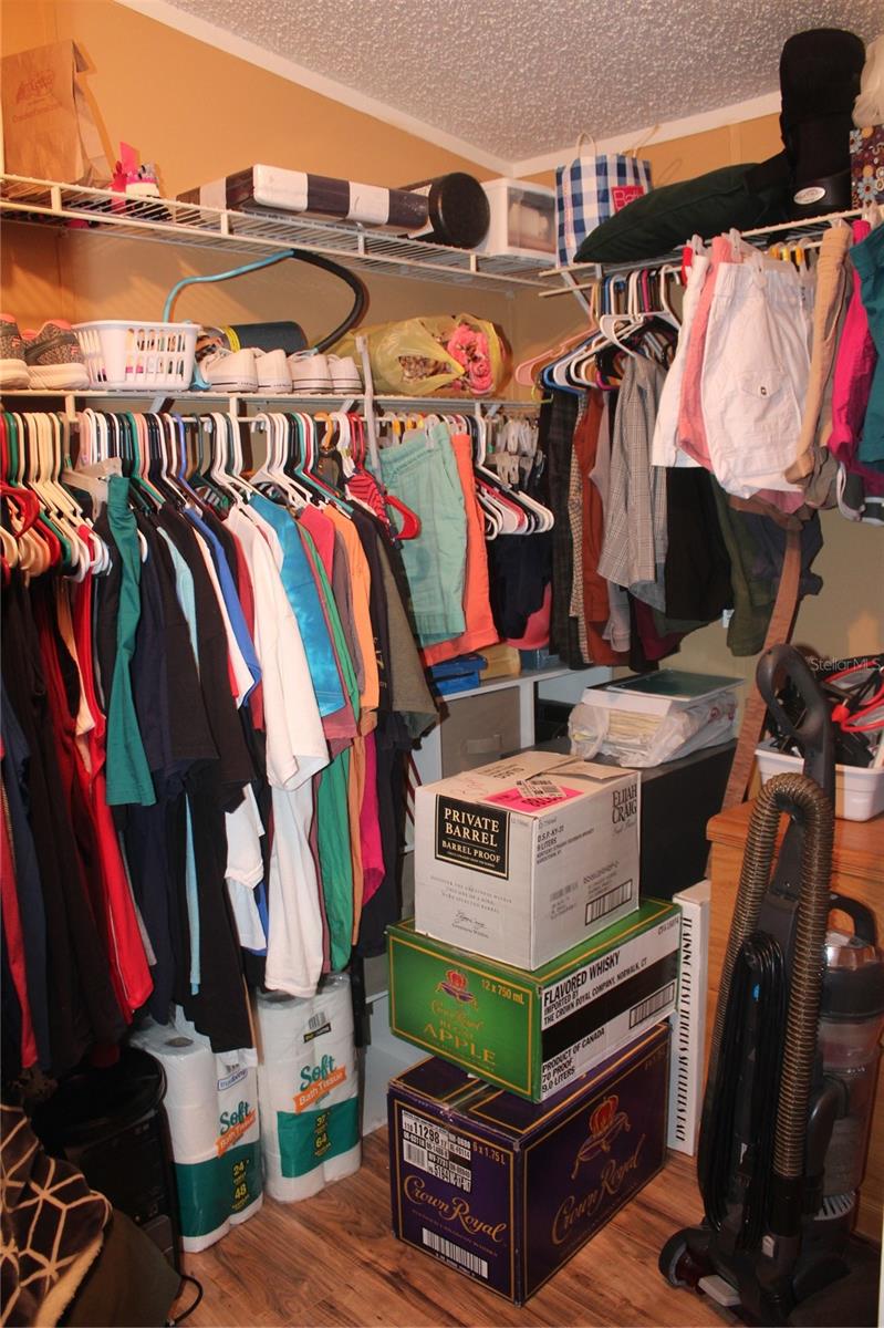 BRUSSELS BOY PHASES I AND II - Residential