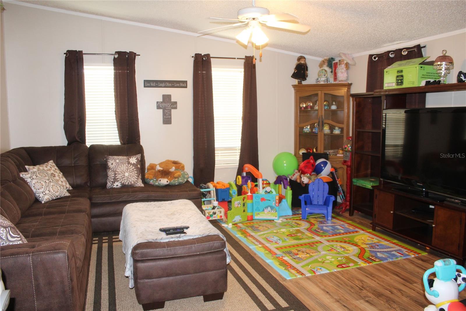 BRUSSELS BOY PHASES I AND II - Residential