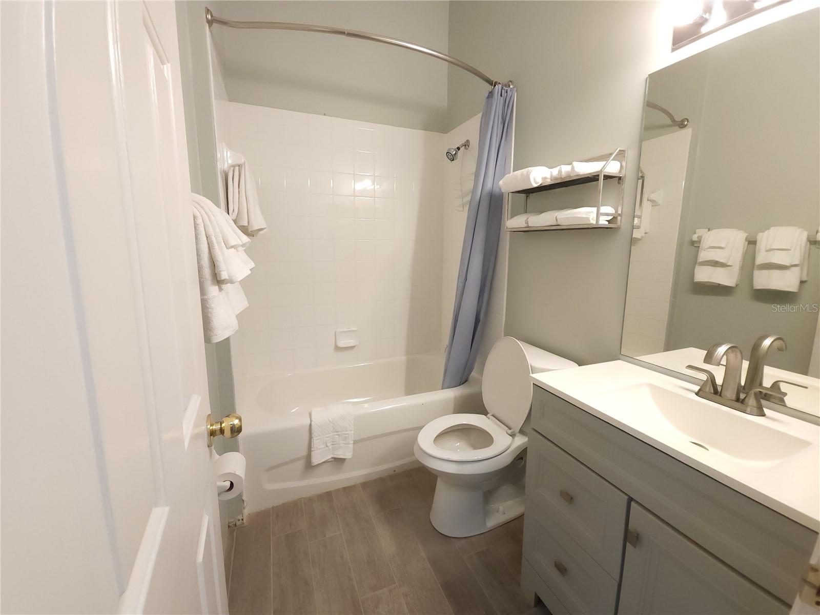 MEADOW POINTE PRCL 16 UNIT 3A - Residential
