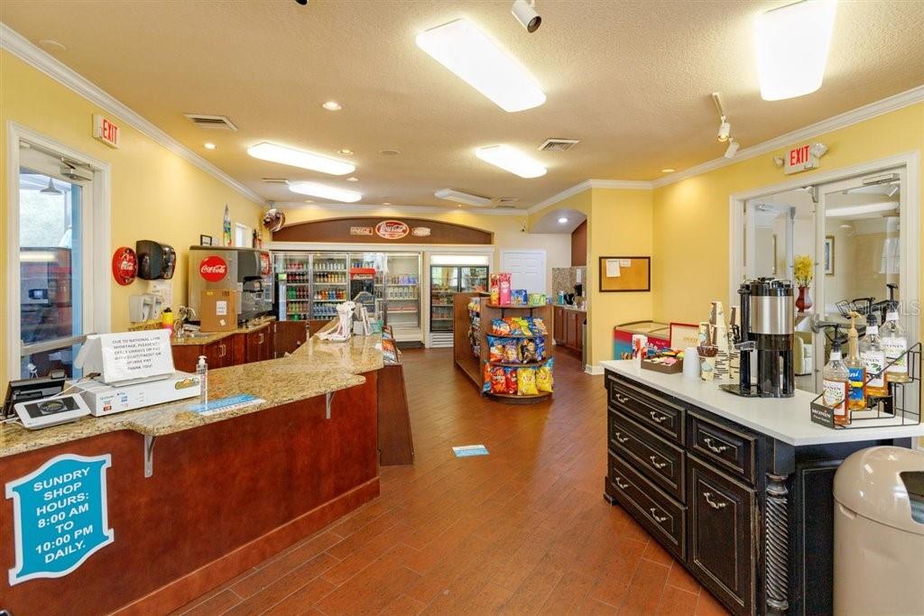 WYNDHAM PALMS CONDO PH 7 - Residential