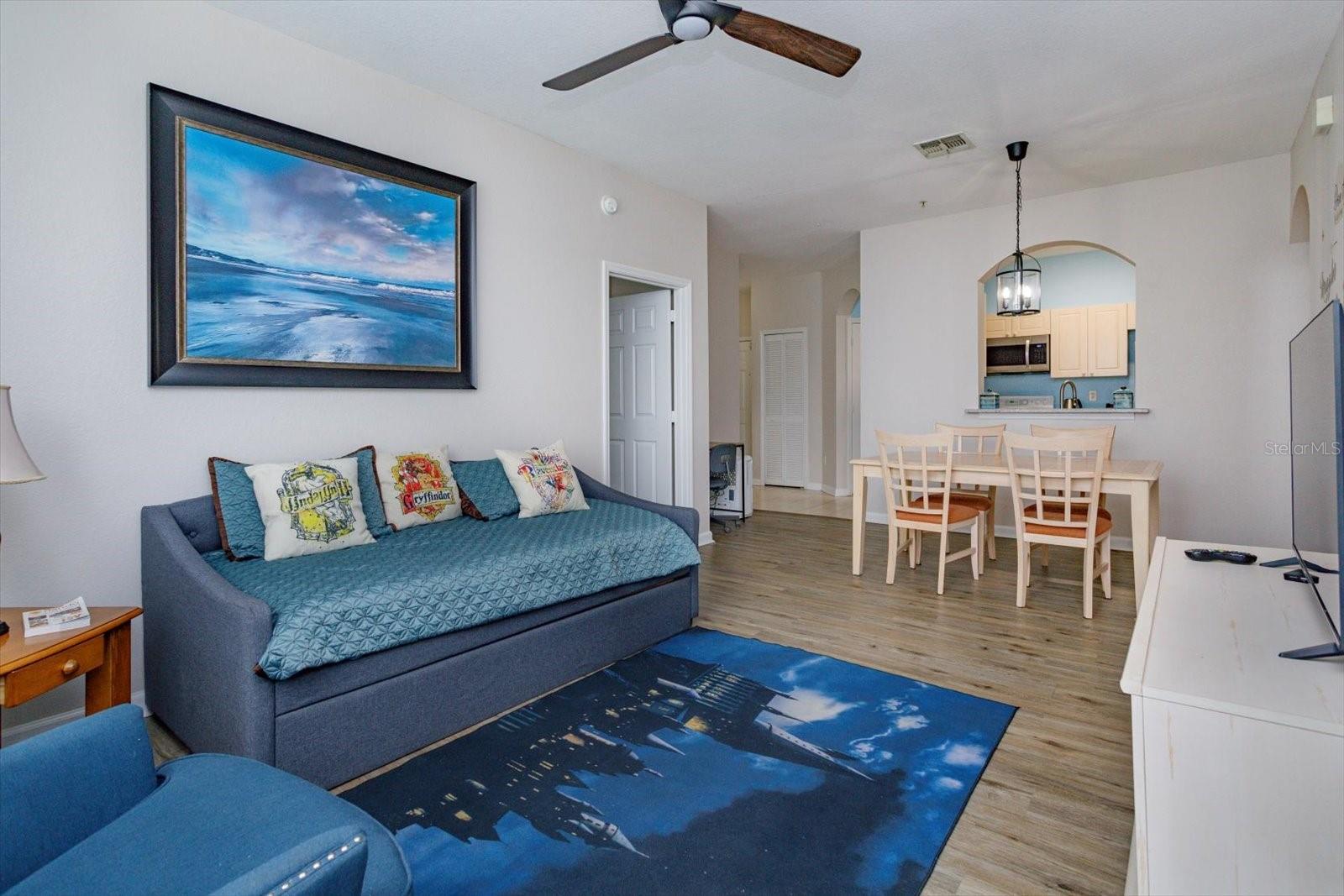 WYNDHAM PALMS CONDO PH 7 - Residential