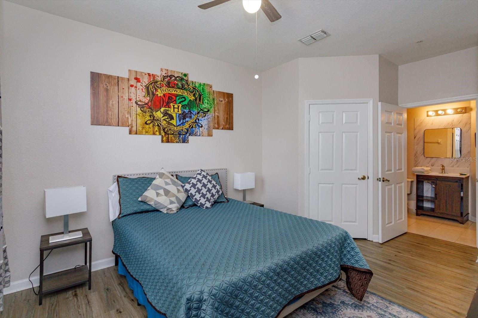 WYNDHAM PALMS CONDO PH 7 - Residential