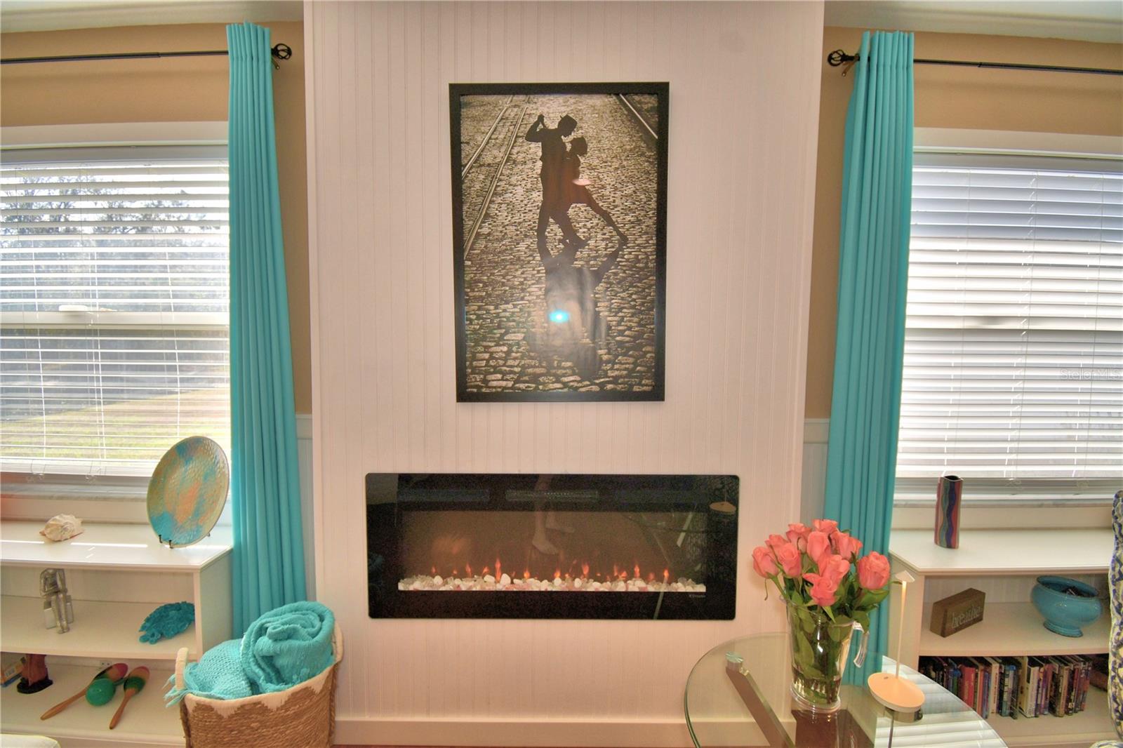 COLONNADES PH 03 - Residential