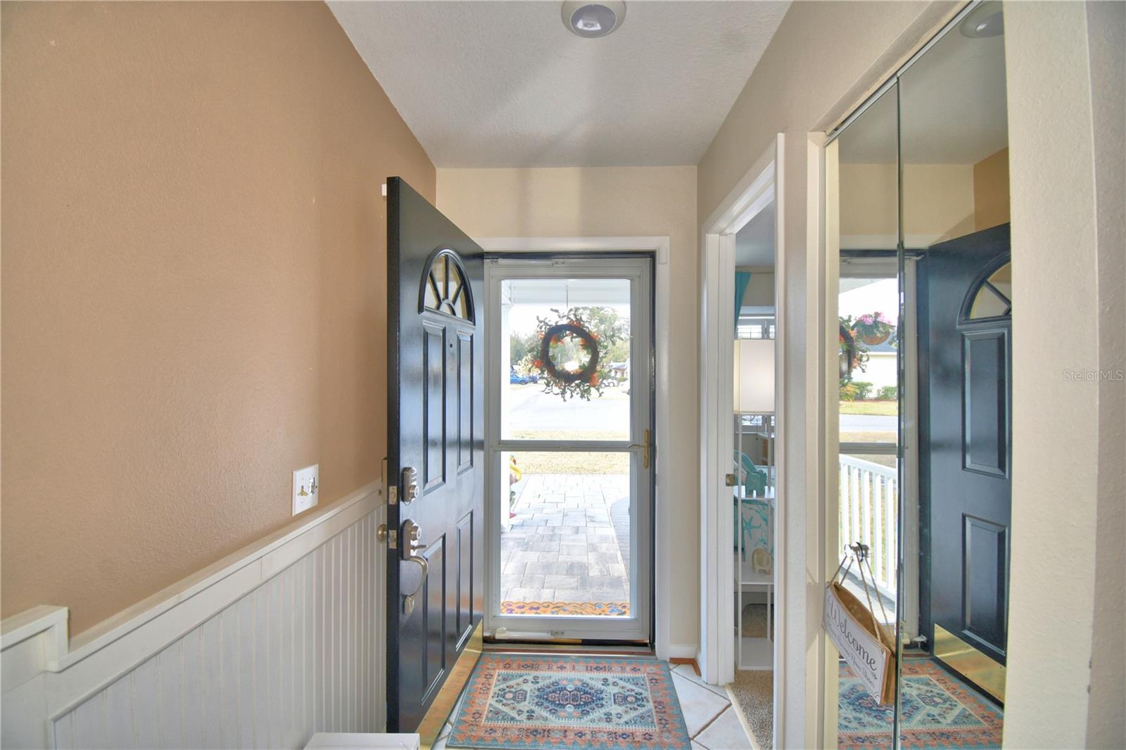 COLONNADES PH 03 - Residential