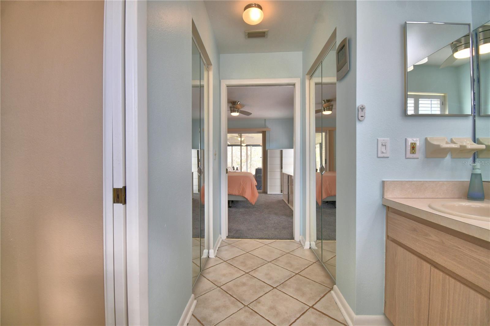 COLONNADES PH 03 - Residential