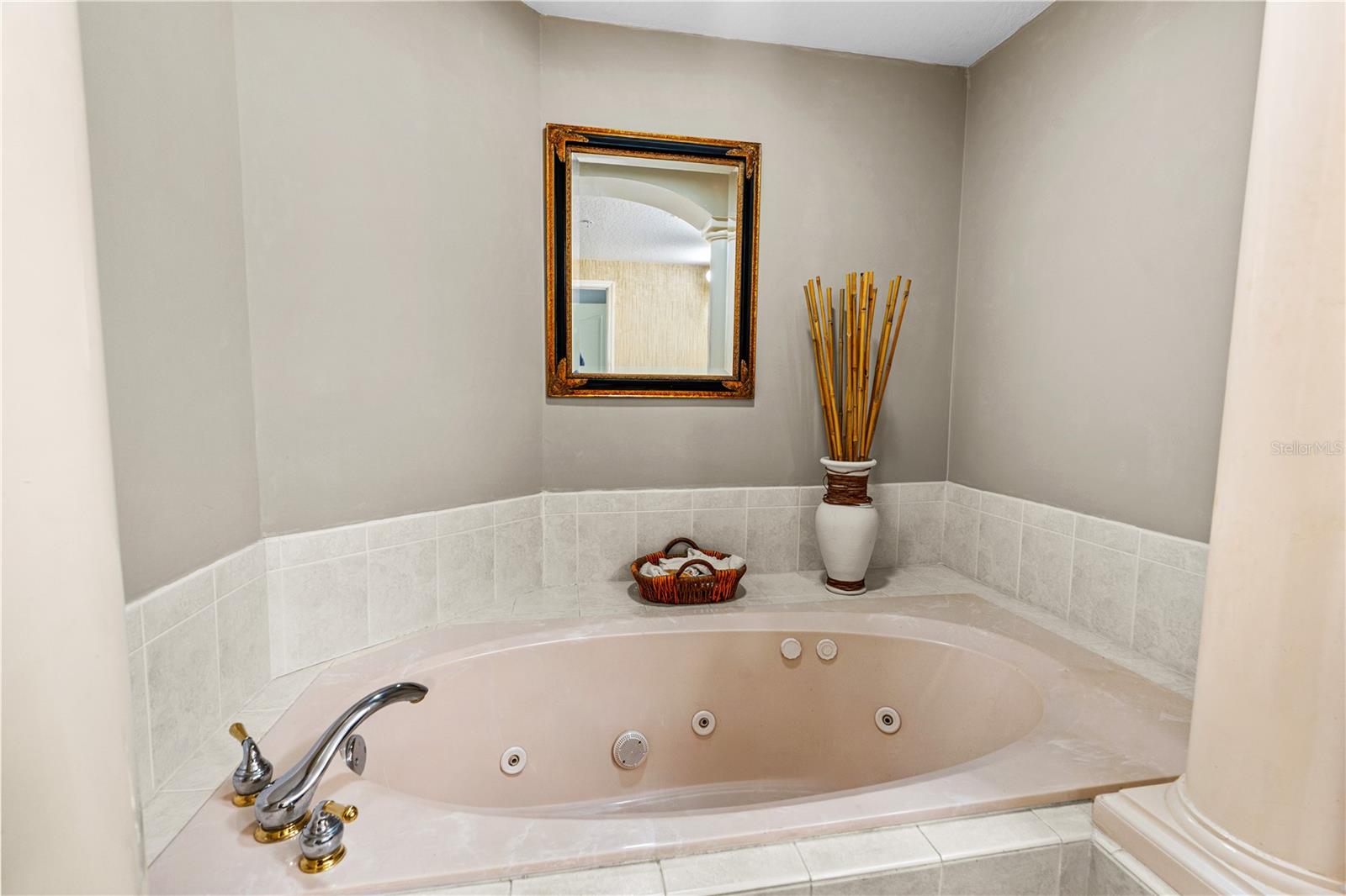 MEDITERREAN CONDO - Residential