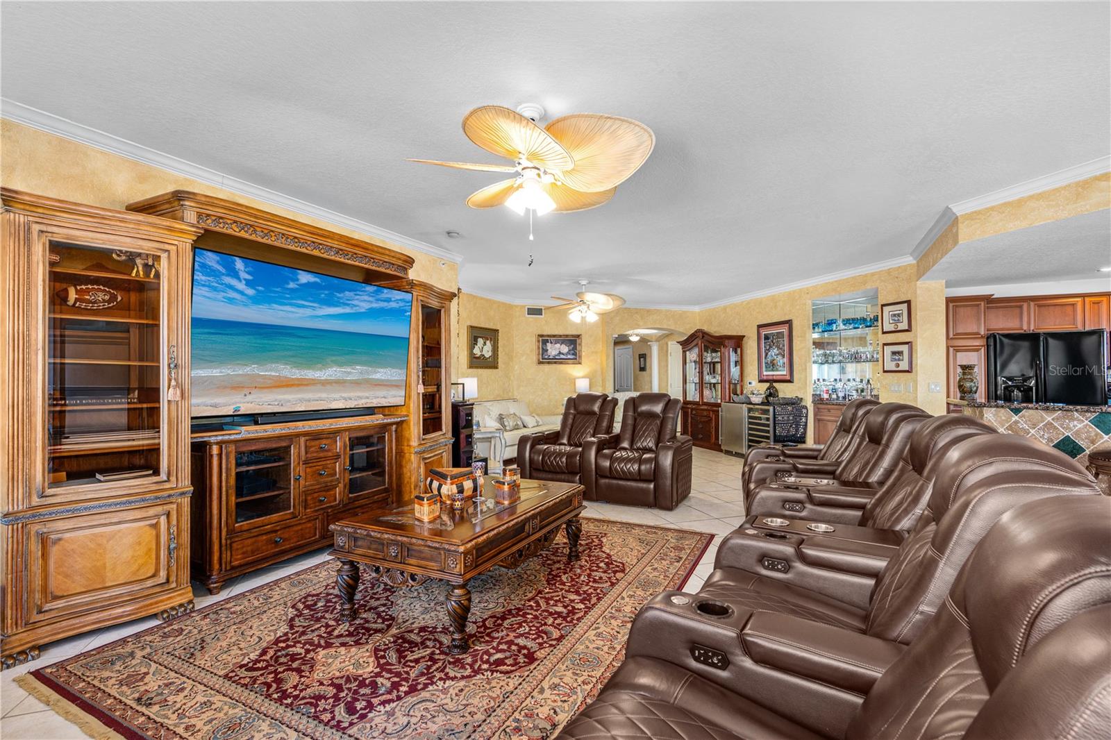 MEDITERREAN CONDO - Residential