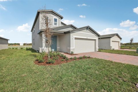 A home in WINTER HAVEN