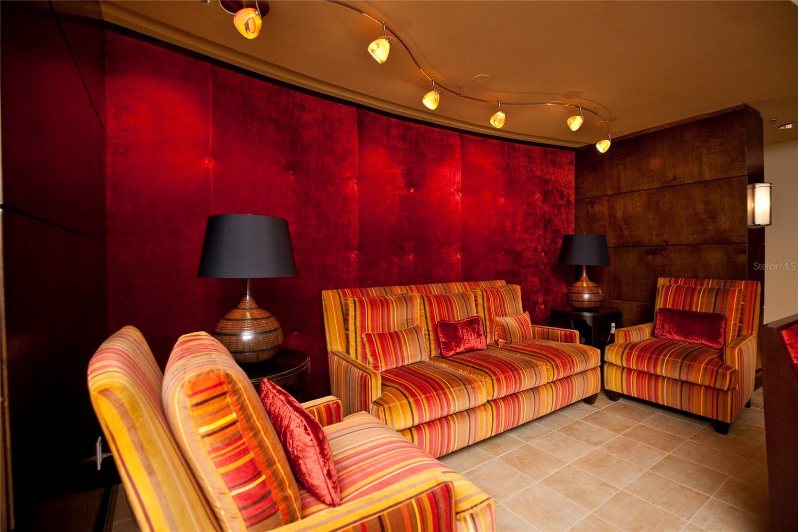 HAMMOCK DUNES - Residential