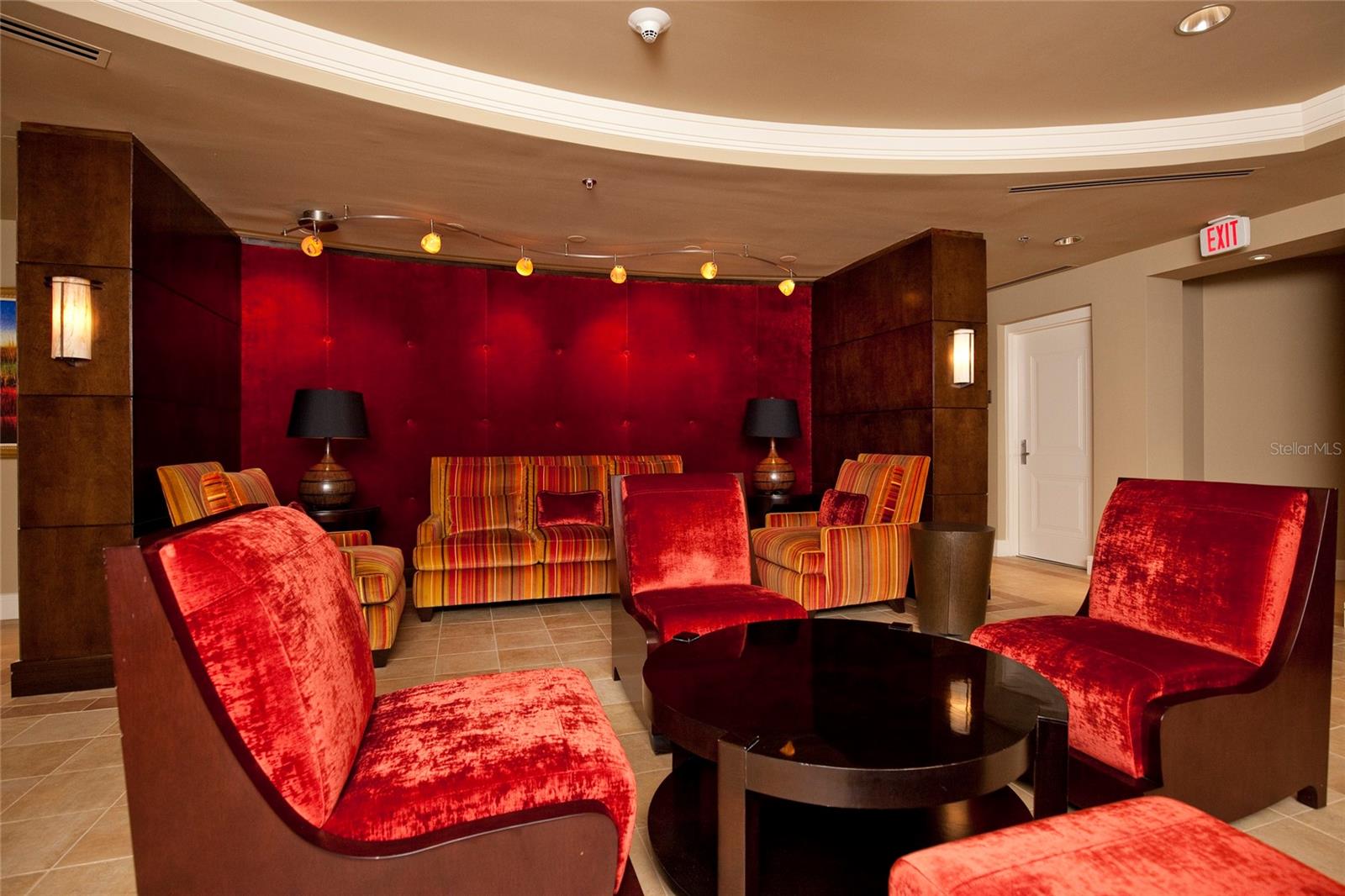 HAMMOCK DUNES - Residential