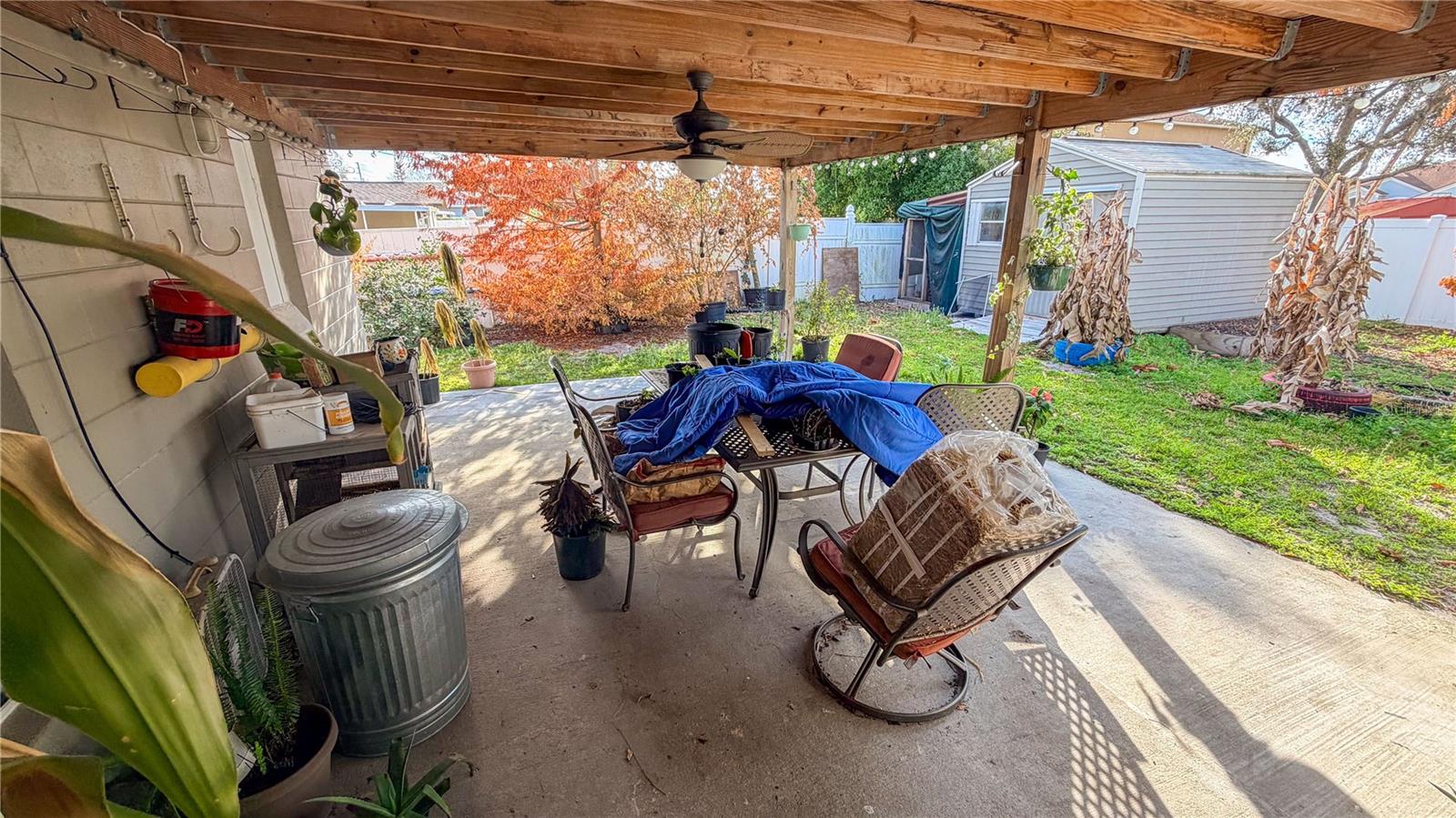 DELTONA LAKES UNIT 07 - Residential