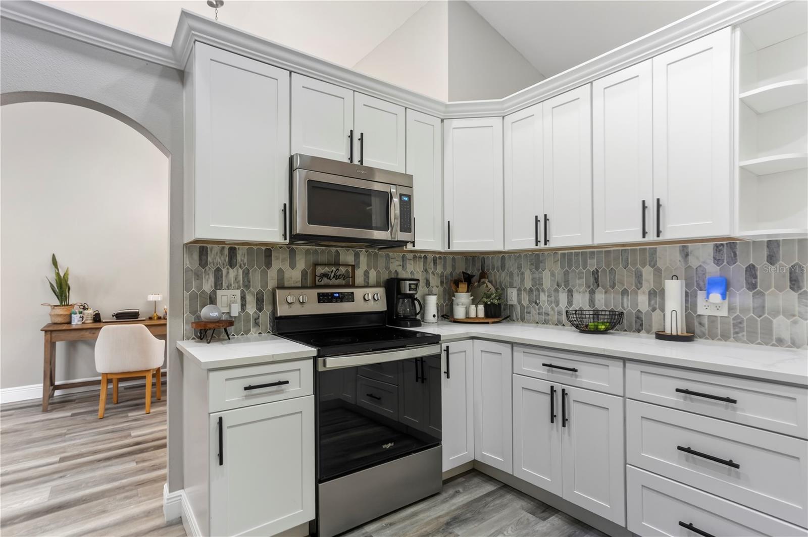 DELTONA LAKES UNIT 07 - Residential